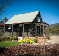 Parnella Adventure Bay Bruny Island - Lightning Ridge Tourism