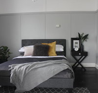 Donnelly House - Lightning Ridge Tourism