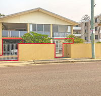 'Mooring One Downstairs' 23 Shoal Bay Rd - Fantastic ground floor duplex with views WIFI and Air Conditioning - Lightning Ridge Tourism