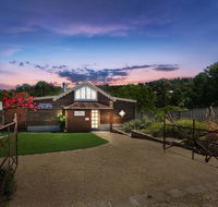 'The Coach House' At Lochiel - Lightning Ridge Tourism