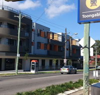 0ne Master in 3 br. apartment - Lightning Ridge Tourism