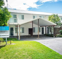 1 'Florida' 5 Lillian Street - 2 min walk to beach shops  restaurants - Lightning Ridge Tourism