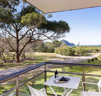 1 'Intrepid' 3 Intrepid Close - Amazing views of Shoal Bay only 100m from the Beach - Lightning Ridge Tourism