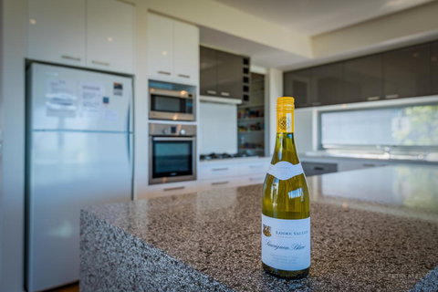 10 Sands Bvd - Lightning Ridge Tourism 2