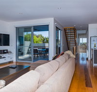 10 Sands Bvd - Lightning Ridge Tourism