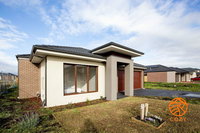 Book Cranbourne West Accommodation Vacations Lightning Ridge Tourism Lightning Ridge Tourism