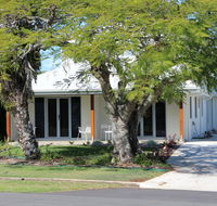 12th Tee BnB - Lightning Ridge Tourism