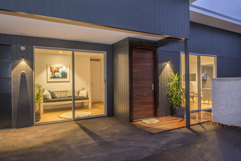 160 Steps... From Yallingup Beach - Lightning Ridge Tourism 1