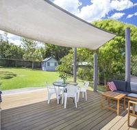 17A Crescent St ULLADULLA - Lightning Ridge Tourism