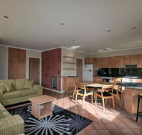 2 Munyang Street Jindabyne - Lightning Ridge Tourism
