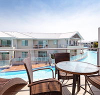 245 'Pacific Blue' 265 Sandy Point Rd - air conditioned unit with resort facilities and linen supplied - Lightning Ridge Tourism