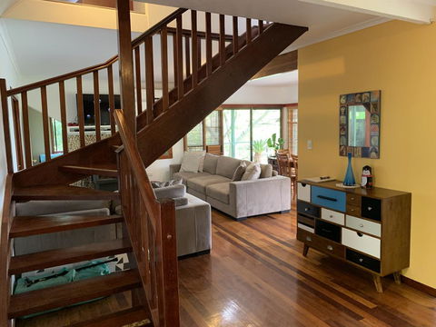 305 Montville - Lightning Ridge Tourism 3