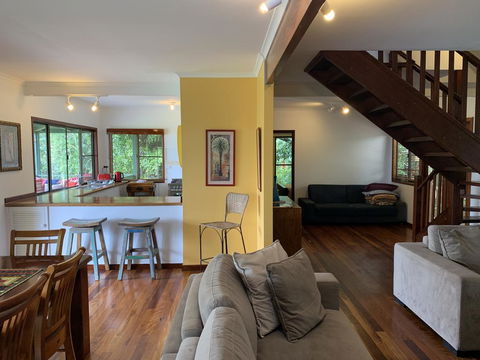 305 Montville - Lightning Ridge Tourism 2