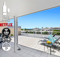 3BR Coolum Beach  Rooftop Terrace Spa Tennis Pool - Lightning Ridge Tourism