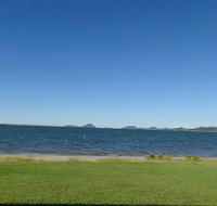 4 'Harbourside' 3-7 Soldiers Point Road - ground floor on the waterfront - Lightning Ridge Tourism