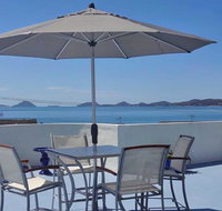 4 'The Point' 5-7 Mitchell Street- Stunnning water views with air conditioning - Lightning Ridge Tourism