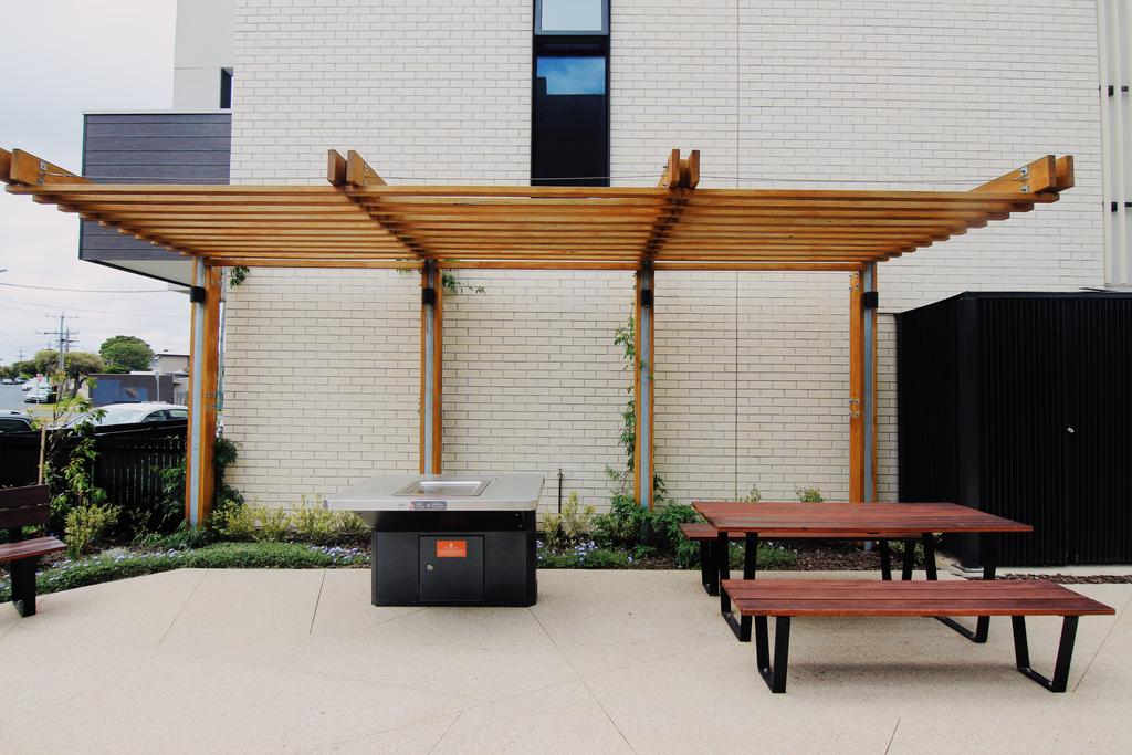 Aspendale Gardens VIC Lightning Ridge Tourism