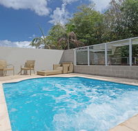 516 'Oaks Pacific Blue' 265 Sandy Point Road- private pool aircon WIFI - Lightning Ridge Tourism
