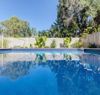 59 Banksia Avenue Coolum Beach - Pet Friendly Linen included 500 BOND - Lightning Ridge Tourism