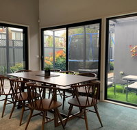 7 Findlay Street - Lightning Ridge Tourism