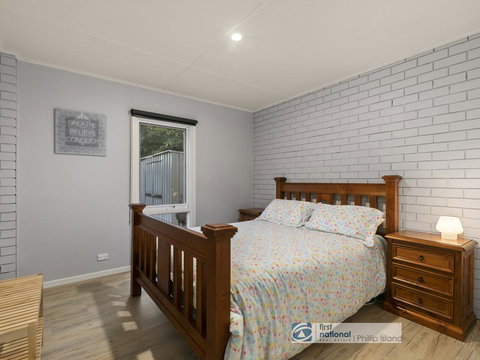 8 Broadwater Court, Cowes - Lightning Ridge Tourism 3