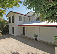 8 Springfield Avenue - Pet Friendly Linen Included - Lightning Ridge Tourism