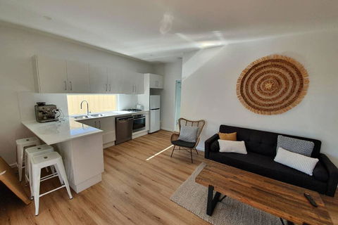A Beach Getaway - Lightning Ridge Tourism 2