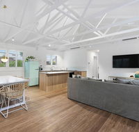 A PERFECT STAY - Sunset Beach - Summer Breeze - Lightning Ridge Tourism