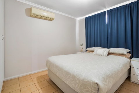 AAOK Karratha Caravan Park - Lightning Ridge Tourism 1