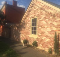 Aarav Cottage - Lightning Ridge Tourism