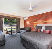 AAt 28 Goldsmith Motel - Lightning Ridge Tourism