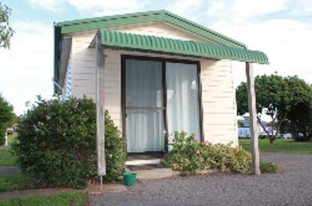 Abel Tasman Cabins Devonport - Lightning Ridge Tourism 2