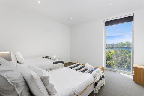 DREW Golfers Delight Close To St Andrews Beach - Lightning Ridge Tourism 3