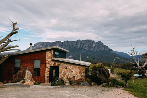 Eagles Nest Retreat - Lightning Ridge Tourism 2