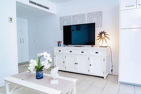 DRIFT PALM COVE- Private 2 Bed -Apartment 2204 - Lightning Ridge Tourism 3