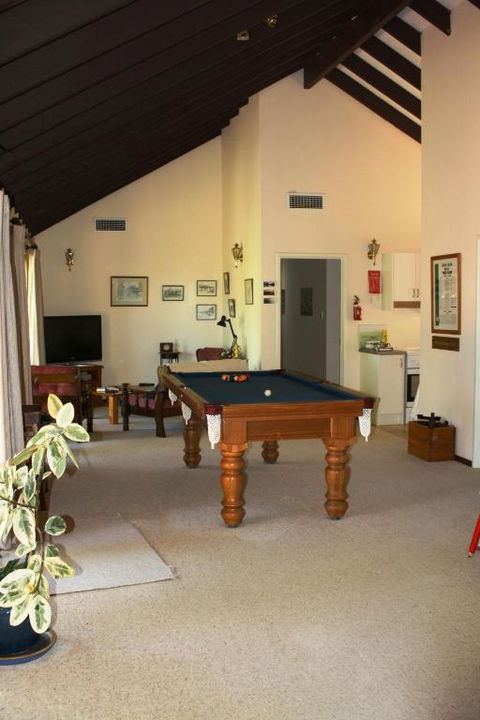 Eleebana Guest House - Lightning Ridge Tourism 4