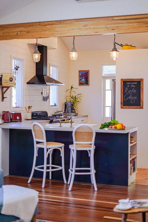 Entire Boutique Home - The Rustic Cottage - Canungra - Lightning Ridge Tourism 2