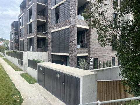 Foundry Apartments - Lightning Ridge Tourism 1