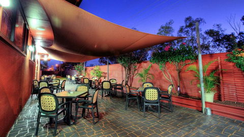 Halls Creek Motel - Lightning Ridge Tourism 0