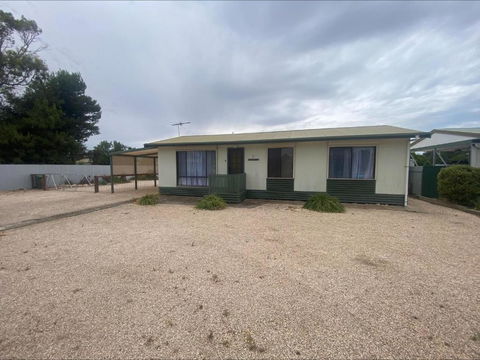 Hidden Gem - Lightning Ridge Tourism 0