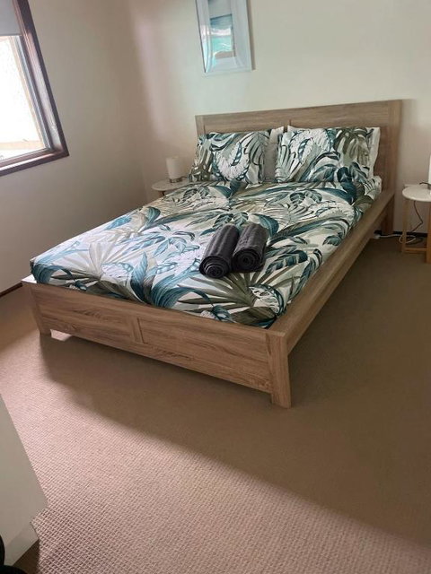 Hideaway Reef Cottage - Lightning Ridge Tourism 1