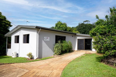 Highview Atherton - Lightning Ridge Tourism 1