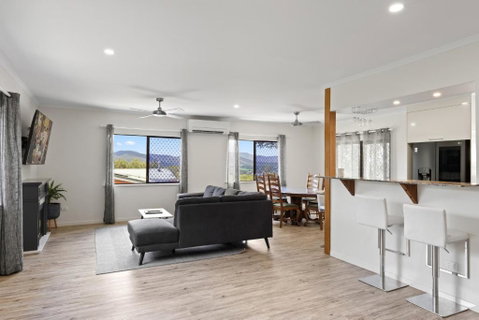 Highview Atherton - Lightning Ridge Tourism 2
