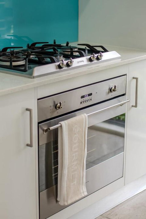 Home In Christies Beach - Lightning Ridge Tourism 3