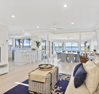 Adrift Retreat - St Georges Basin Waterfront Home - Lightning Ridge Tourism