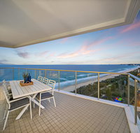 Air On Broadbeach - Lightning Ridge Tourism