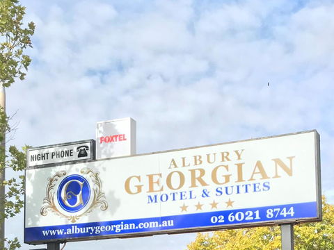 Albury Georgian Motel & Suites - Lightning Ridge Tourism 0