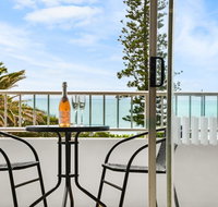 Alex Beach Apt Bilgola4 - Lightning Ridge Tourism