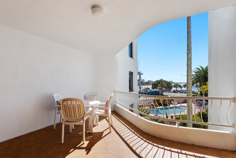 Alex Headland Beachfront - Lightning Ridge Tourism 2