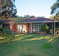 All Decked Out - Pet Friendly - Lightning Ridge Tourism